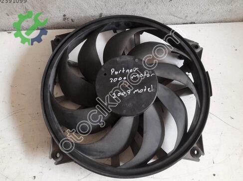 Peugeot 2008 Fan Motoru çıkma parça