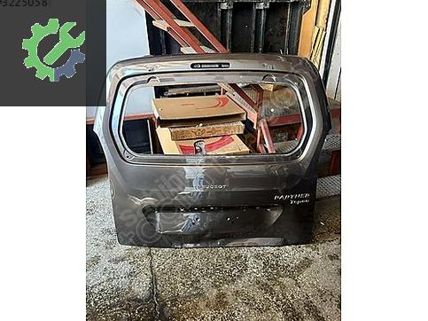 Peugeot Partner Bagaj Kapağı çıkma parça