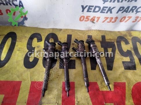 Peugeot Partner Enjektör çıkma parça