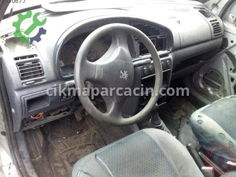 Peugeot Partner Kaliper çıkma parça