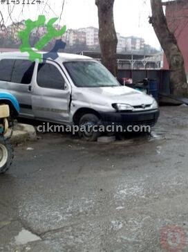 Peugeot Partner Koltuk çıkma parça