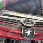 Peugeot Partner Modeli İçin Ön Panjur Çıkma Parça