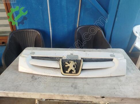 Peugeot Partner Ön Panel çıkma parça