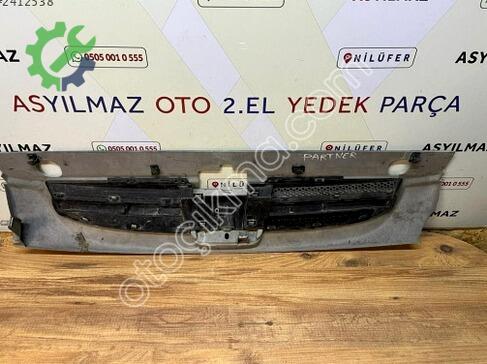 Peugeot Partner Ön Panjur 9644758777 çıkma parça