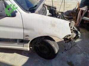 Peugeot partner sağ sol çamurluk