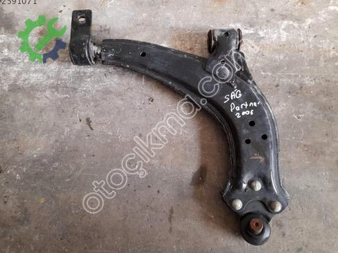 Peugeot Partner Salıncak (Alt Tabla) çıkma parça