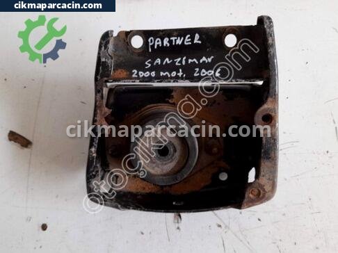 Peugeot Partner Şanzıman Takozu çıkma parça