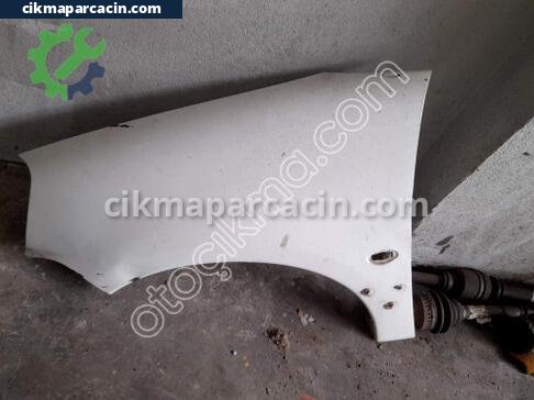 Peugeot Partner Sol Çamurluk çıkma parça