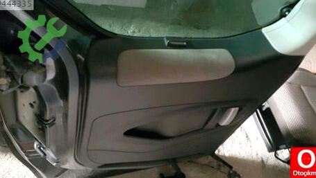 Peugeot Partner Kapı Döşemesi çıkma parça