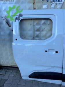 Peugeot rıfter cıtröen berlingo Toyota fiat opel c sağ arka kapı