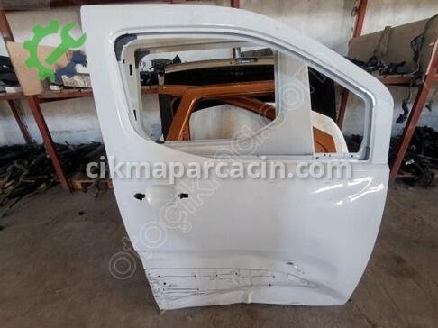 Peugeot Rifter Sağ Ön Kapı çıkma parça