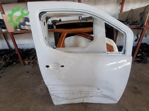 Peugeot Rifter Sağ Ön Kapı çıkma parça