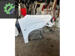 PEUGEOT RİFTER SAĞ ÖN ÇAMURLUK ÇIKMA ORJİNAL