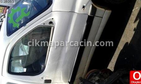 Peugeot Partner Sağ Ön Kapı çıkma parça