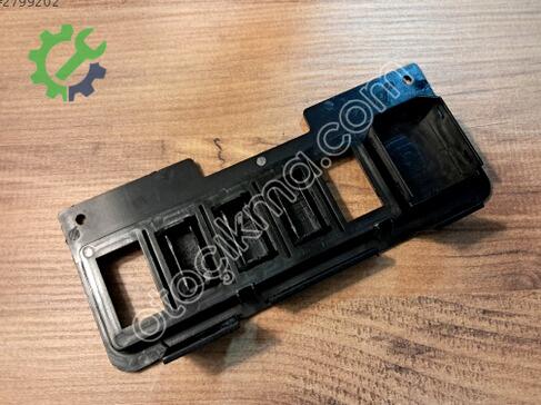 Volkswagen Polo Cam Düğme Çerçevesi çıkma parça