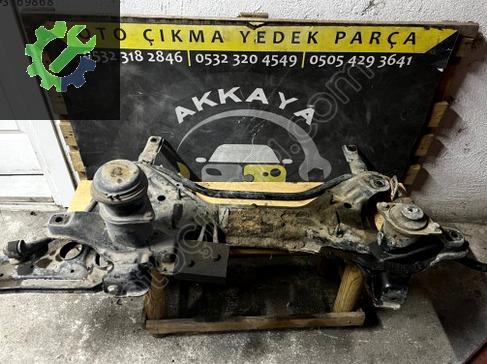 Volkswagen Polo Travers çıkma parça