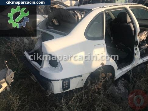 Volkswagen Polo Sağ Arka Çamurluk çıkma parça