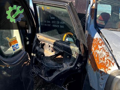 Volkswagen Polo Sağ Arka Kapı çıkma parça