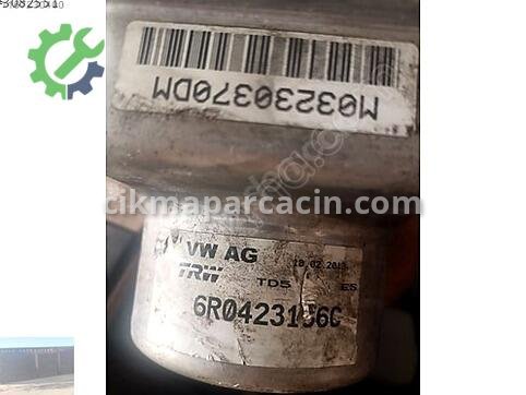 Volkswagen Polo Direksiyon Pompası 6R0423156C çıkma parça