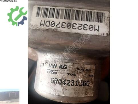 Volkswagen Polo Direksiyon Pompası 6R0423156C çıkma parça