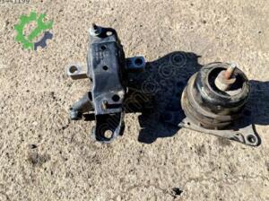 Polo motor takozu orjinal çıkma