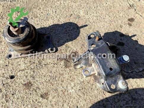 Volkswagen Polo Motor Takozu çıkma parça
