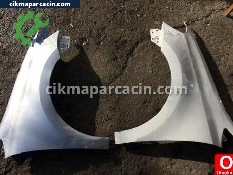 Volkswagen Polo Ön Çamurluk çıkma parça