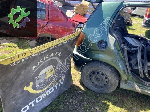 Volkswagen Polo Sağ Arka Çamurluk çıkma parça