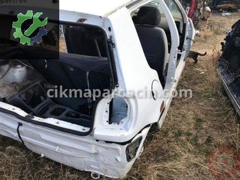 Volkswagen Polo Sağ Arka Çamurluk 99-02 çıkma parça