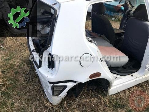 Volkswagen Polo Sağ Arka Çamurluk 99-02 çıkma parça