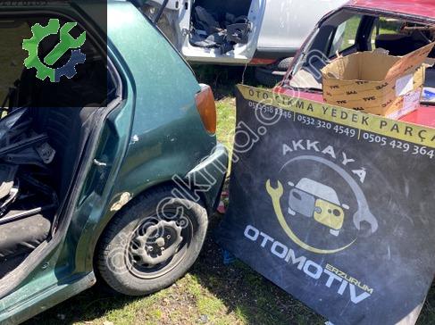 Volkswagen Polo Sol Arka Çamurluk çıkma parça