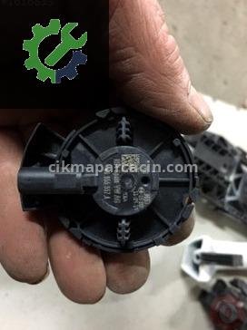 Volkswagen Polo Darbe Sensörü 4N0955557A çıkma parça