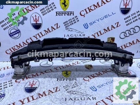 Porsche Carrera Ön Tampon Demiri çıkma parça