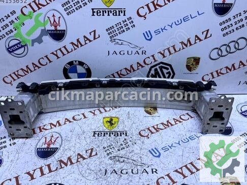 Porsche Carrera Ön Tampon Demiri çıkma parça