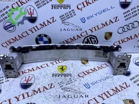 Porsche Carrera Ön Tampon Demiri çıkma parça