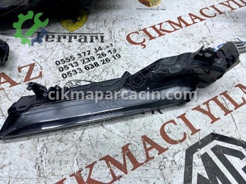 Porsche 911 Gündüz Ledi çıkma parça