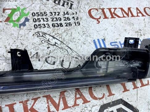 Porsche 911 Gündüz Ledi çıkma parça