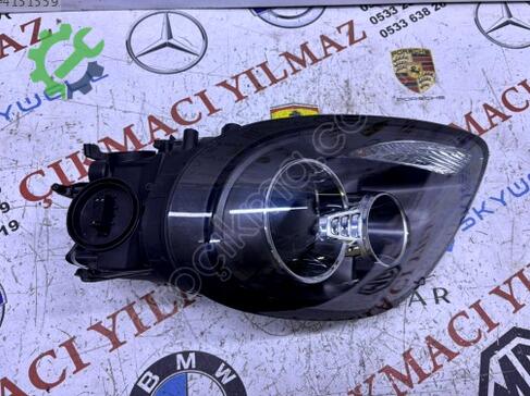 Porsche Cayman Sağ Ön Far çıkma parça