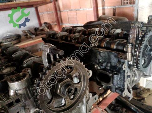 Porsche Cayenne Silindir Kapağı çıkma parça