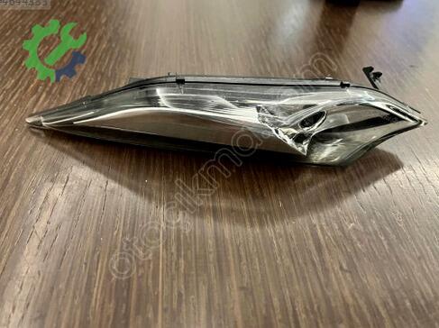 Porsche Cayenne Sinyal 7P5949102 çıkma parça