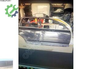 Porsche Cayenne sağ ön kapı