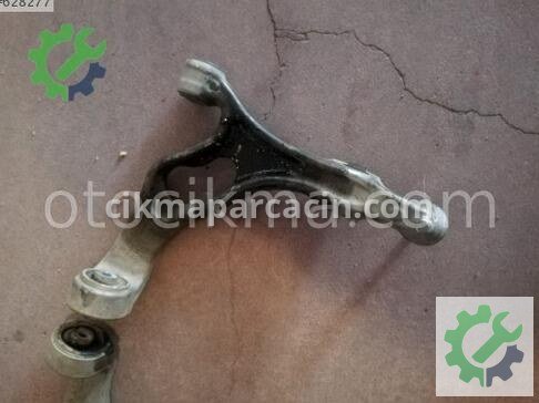 Porsche Cayenne Salıncak (Alt Tabla) çıkma parça
