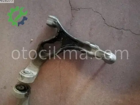 Porsche Cayenne Salıncak (Alt Tabla) çıkma parça