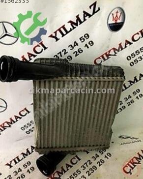 Porsche Cayenne Turbo Radyatörü 7P0145804A çıkma parça