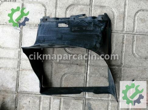 Porsche Cayenne Davlumbaz 7P5117335A-7P5117336A çıkma parça