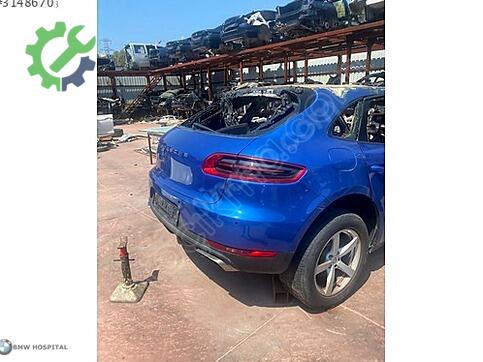 Porsche Macan Sağ Arka Kapı çıkma parça