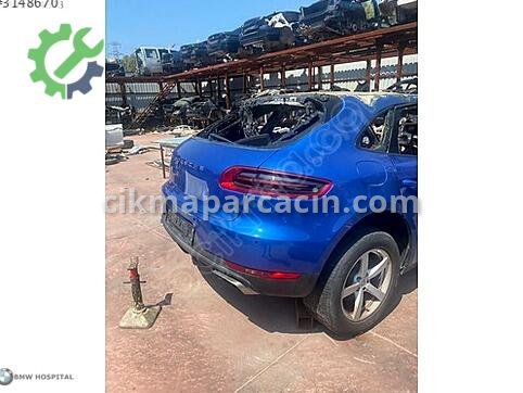 Porsche Macan Sağ Arka Kapı çıkma parça