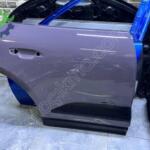 Porsche Macan ev sağ arka kapı