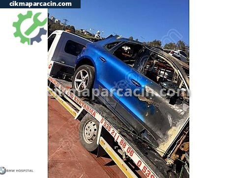 Porsche Macan Sağ Arka Kapı çıkma parça