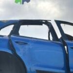 PORSCHE MACAN SAĞ ARKA KAPI ORJINAL SÖKME HATASIZ